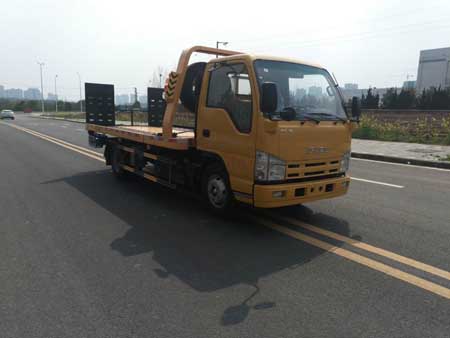 慶鈴五十鈴藍牌一拖二平板清障車專威牌HTW5040TQZPQ型清障車